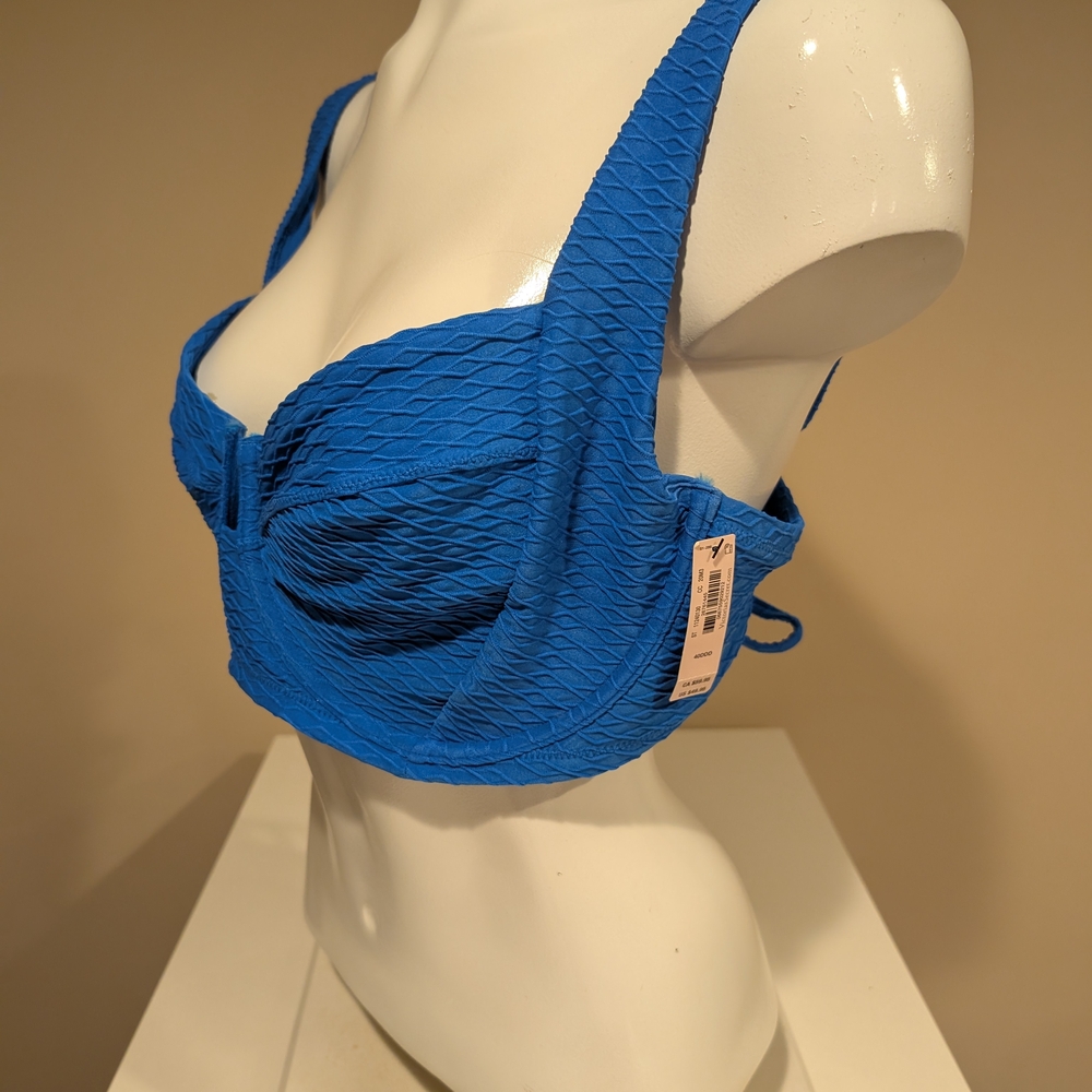 NWT Victoria's Secret Vibrant Blue Underwire Bikini Top